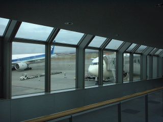 新千歳空港にて乗ってきた飛行機